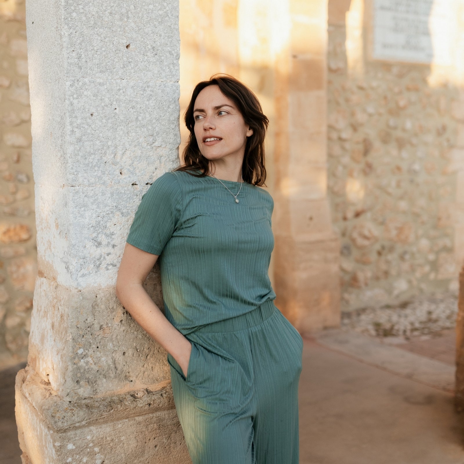 NORDLICHT Lucy Hose Weit Grün Tencel Streifen