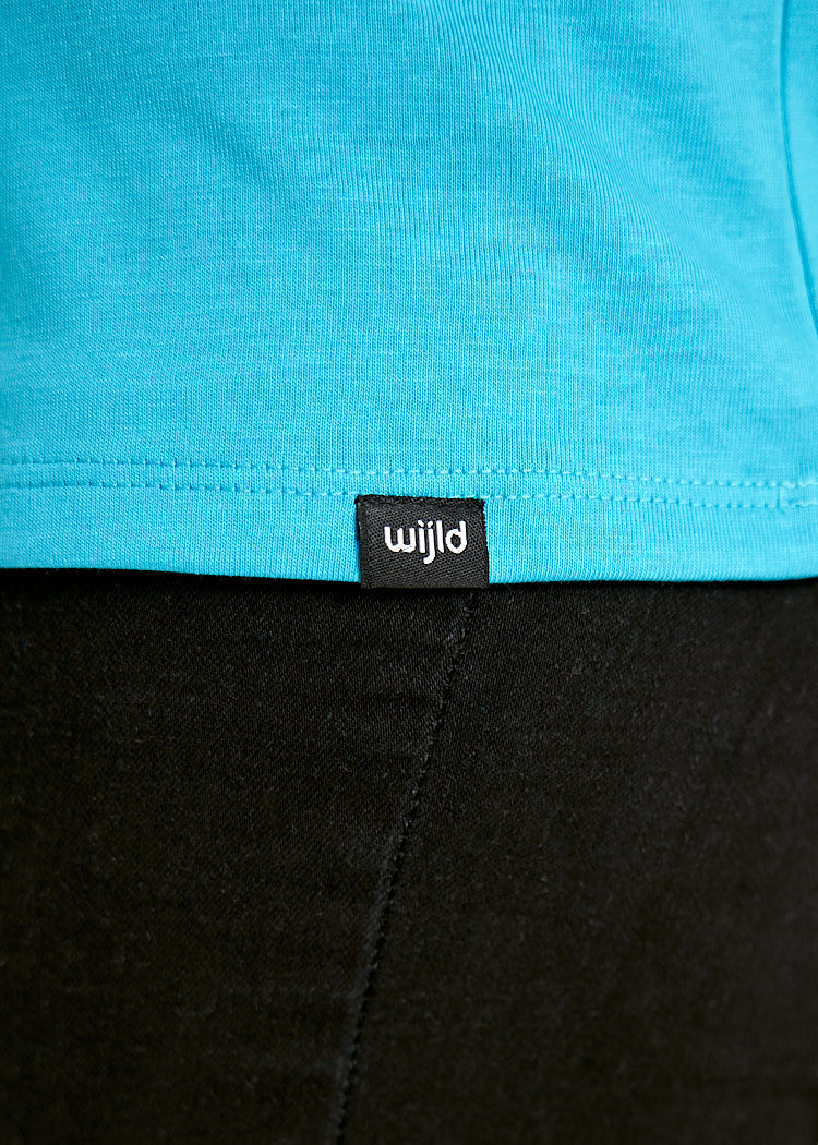 Wijld WoodShirt Elena Damen T-Shirt Blau Überschnitten
