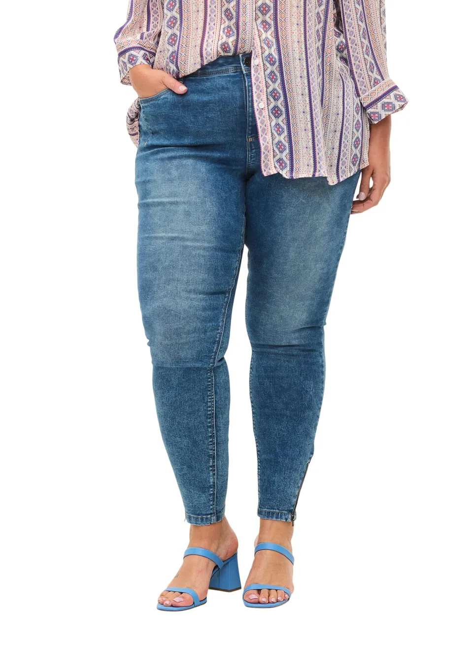Zizzi Amy Cropped Jeans Blue Denim 7/8 Reiverschluss