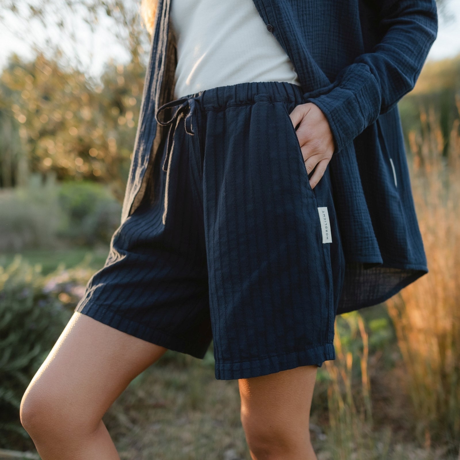 NORDLICHT Tinja Shorts blau Streifen Musselin