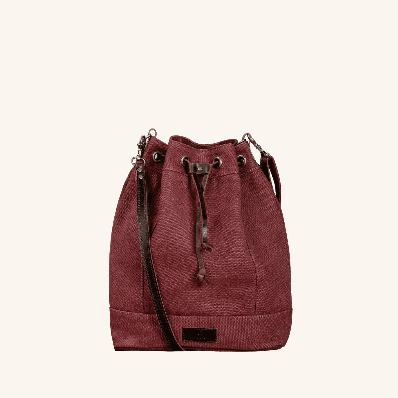 NORDLICHT Janna Beuteltasche Bordeaux Rot Segeltuch