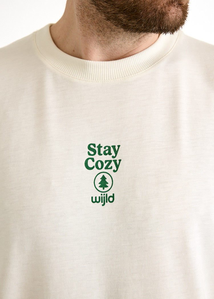 Wijld James T-Shirt Cozy Cocoa Club Print Holzfaser
