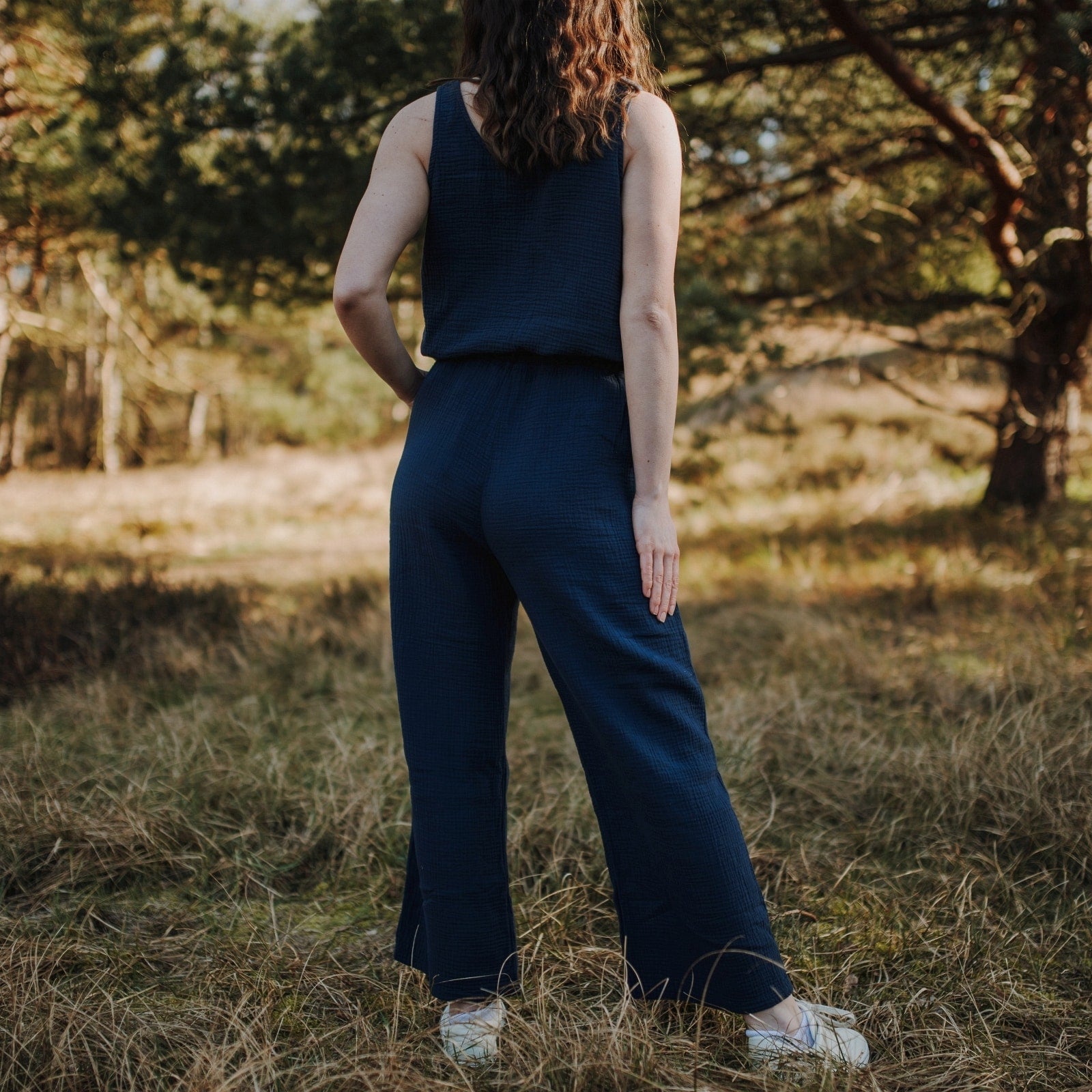Nordlicht Leja Musselin Hose Marineblau Bio-Baumwolle Locker