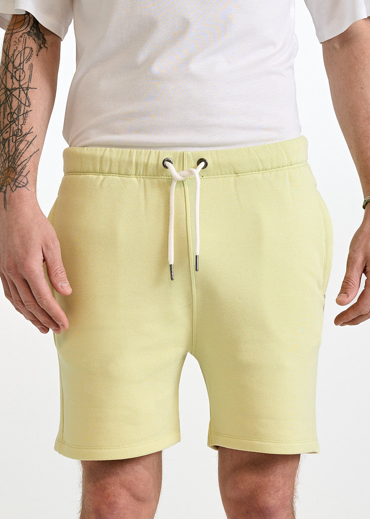 Wijld Joseph Sweat Shorts Herren Shadow Lime Lyocell