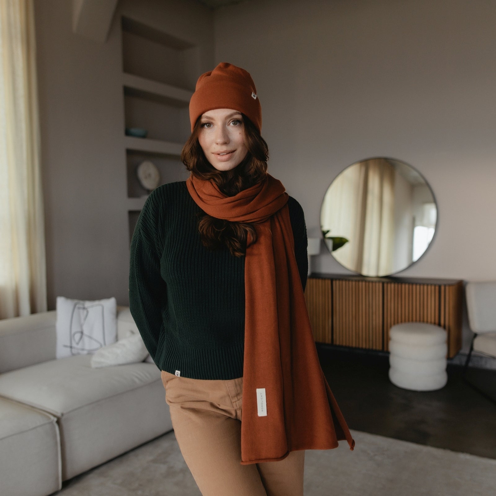 NORDLICHT Thea Feinstrick Schal Rostbraun