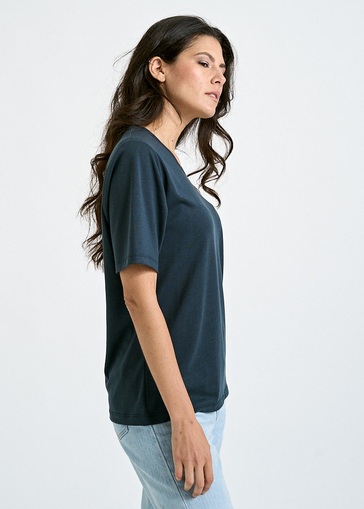 Wijld WoodShirt Tilda T-Shirt Carbon Longer Bio