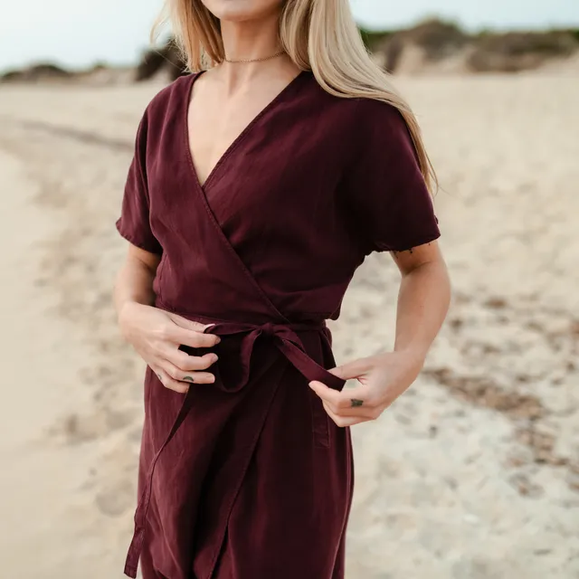 NORDLICHT Tilda Wickelkleid Bordeaux Tencel Midi