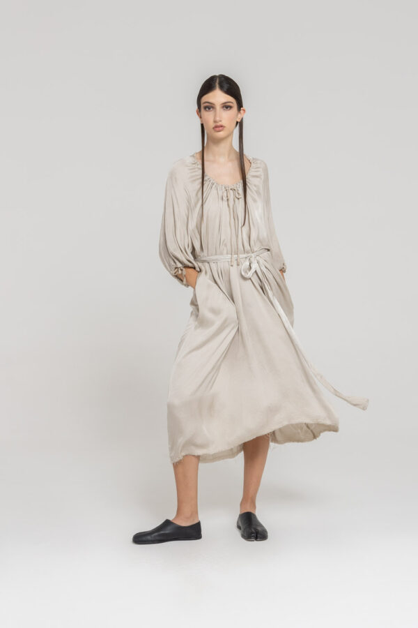 Sanctamuerte Maxi Abito Kleid Viskose-Satin mit Taschen