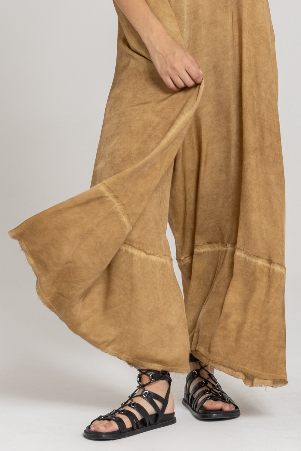 Sanctamuerte Abiti Salopette Raso Kleid Viskose-Satin Weit