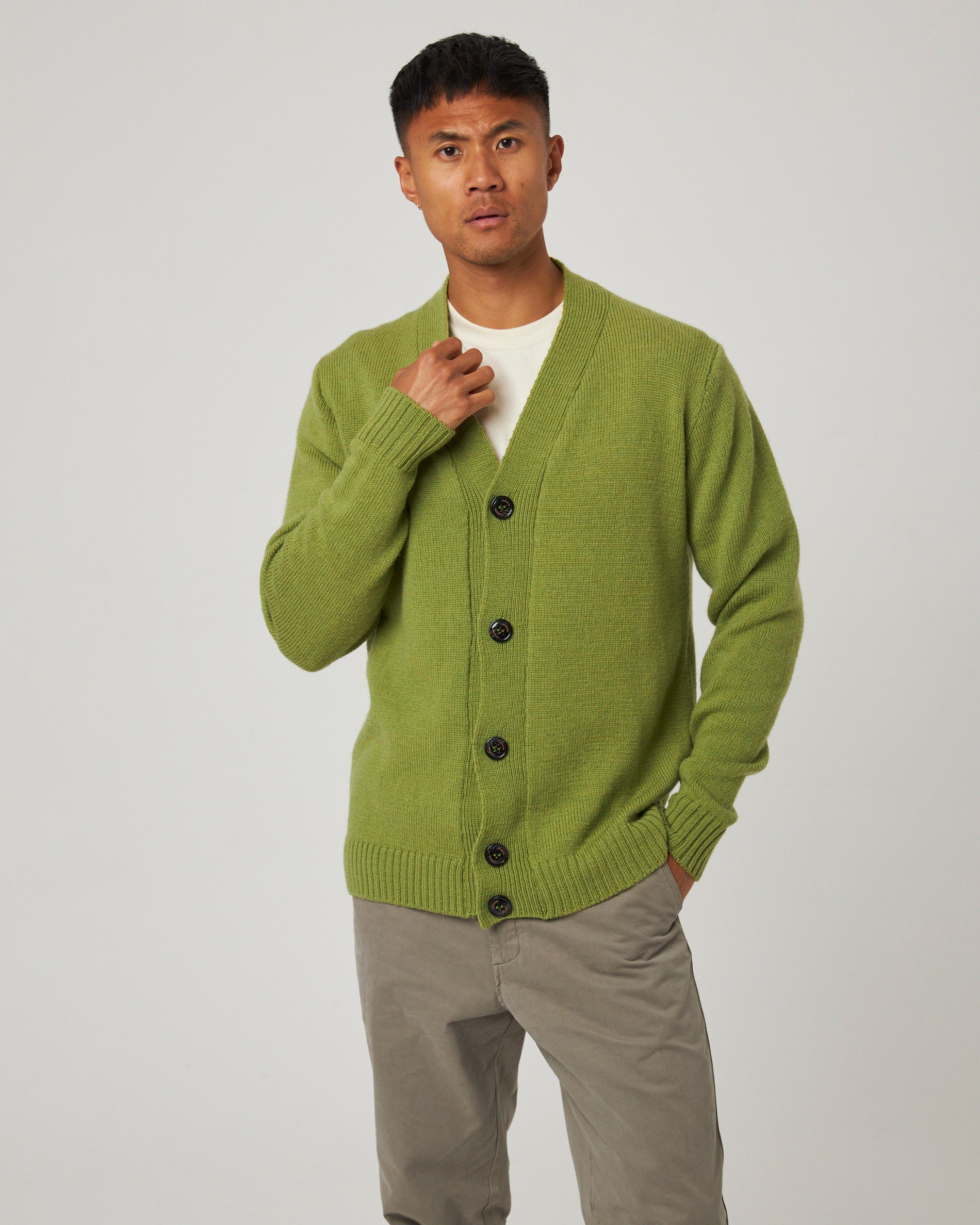 Peregrine Makers Cardigan Herren Honey L Merinowolle