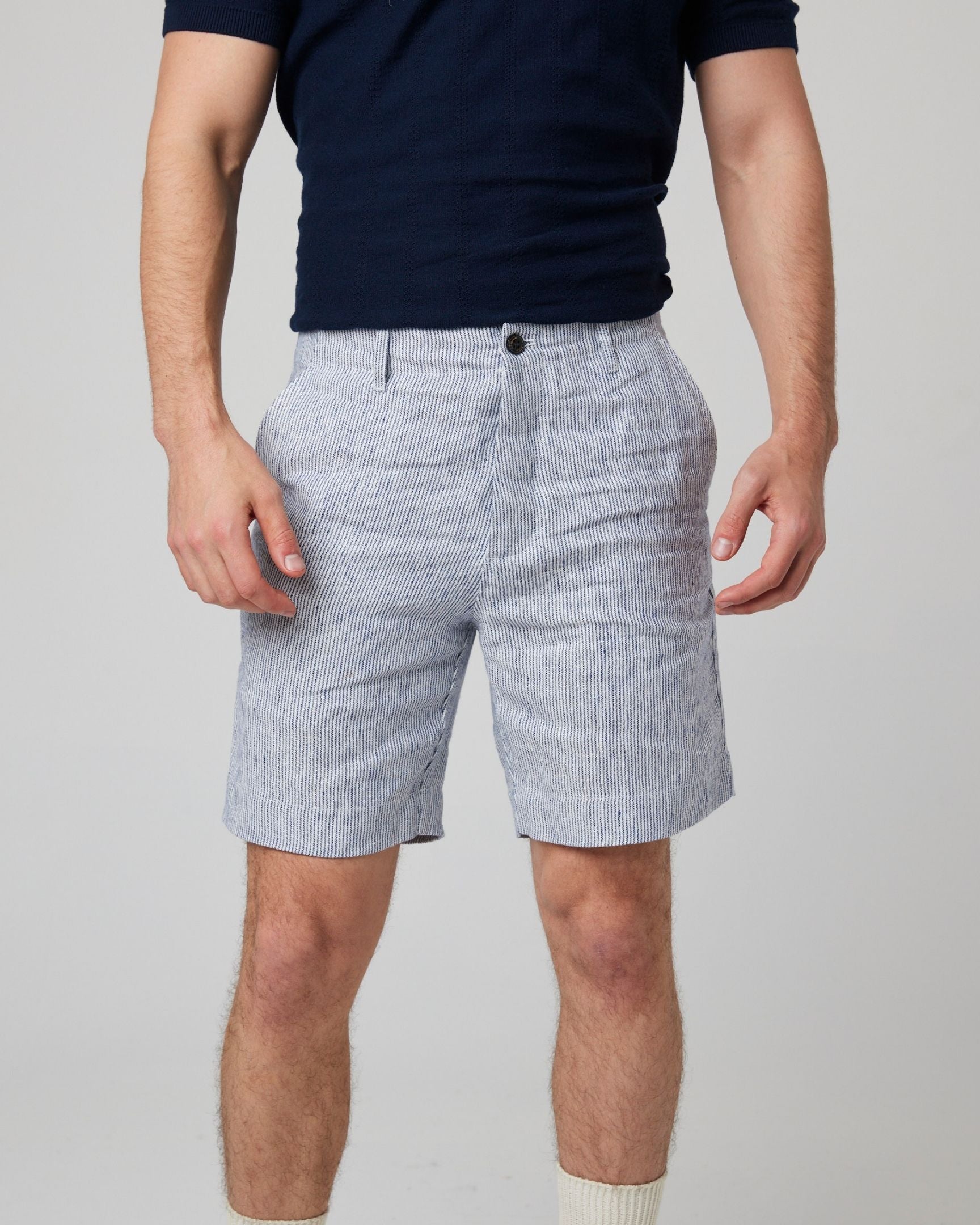 Peregrine Windsor Linen Shorts Navy M Leinen
