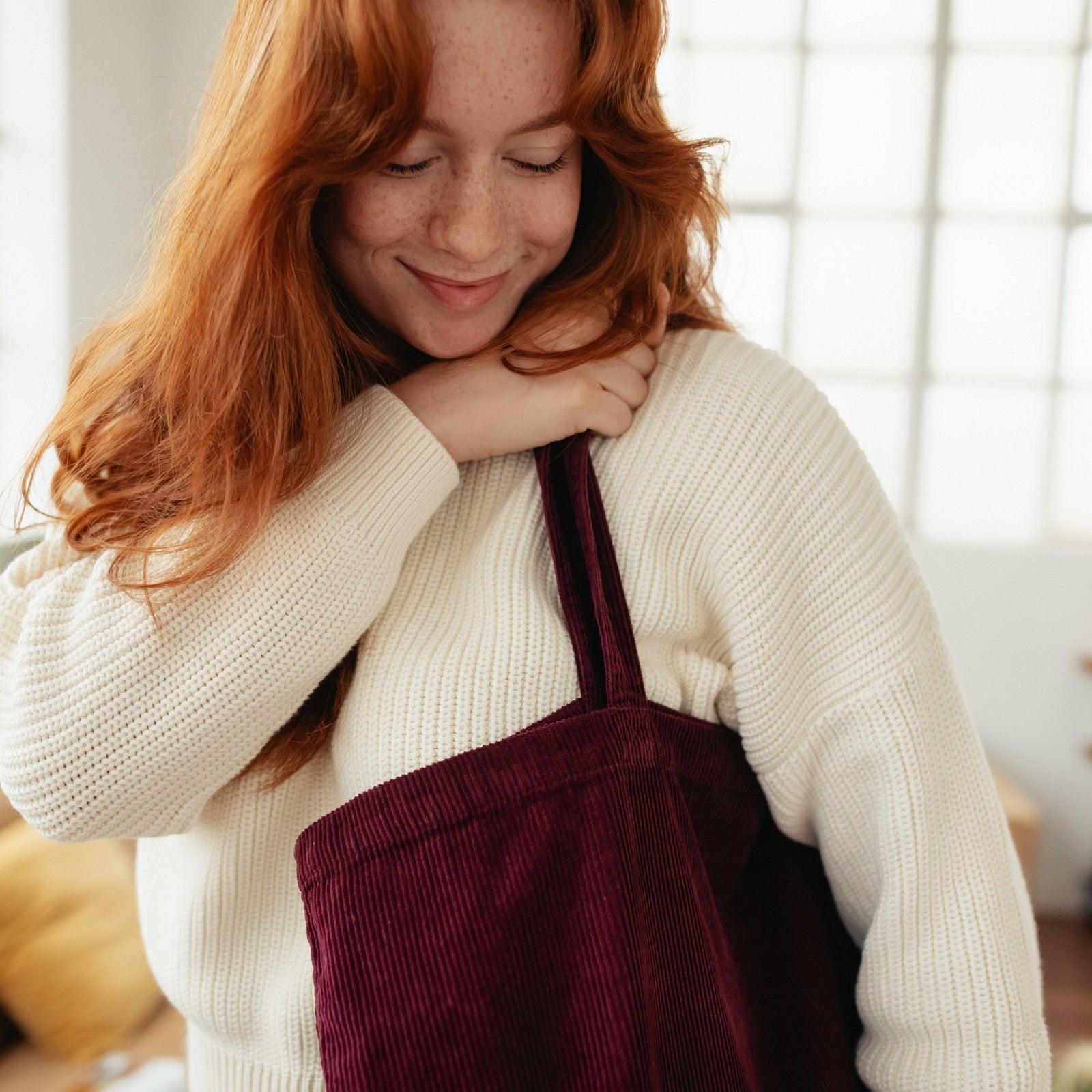NORDLICHT Mari Cordtasche Shopper Bordeaux Rot