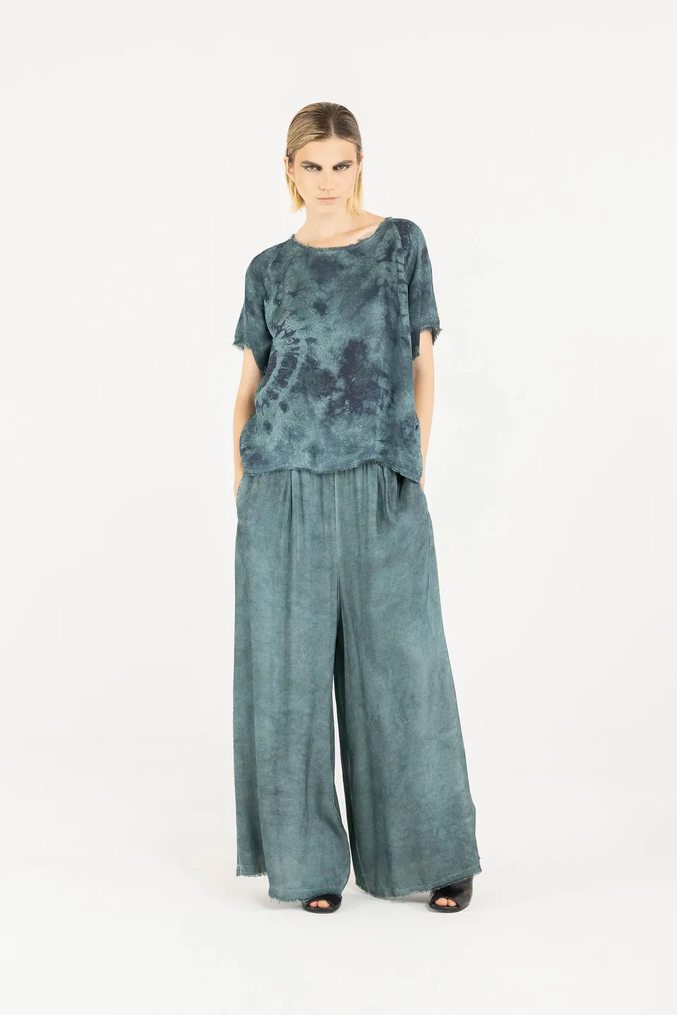 Sanctamuerte T-Shirt Boxy Tshirt Viskose-Satin Tie-Dye
