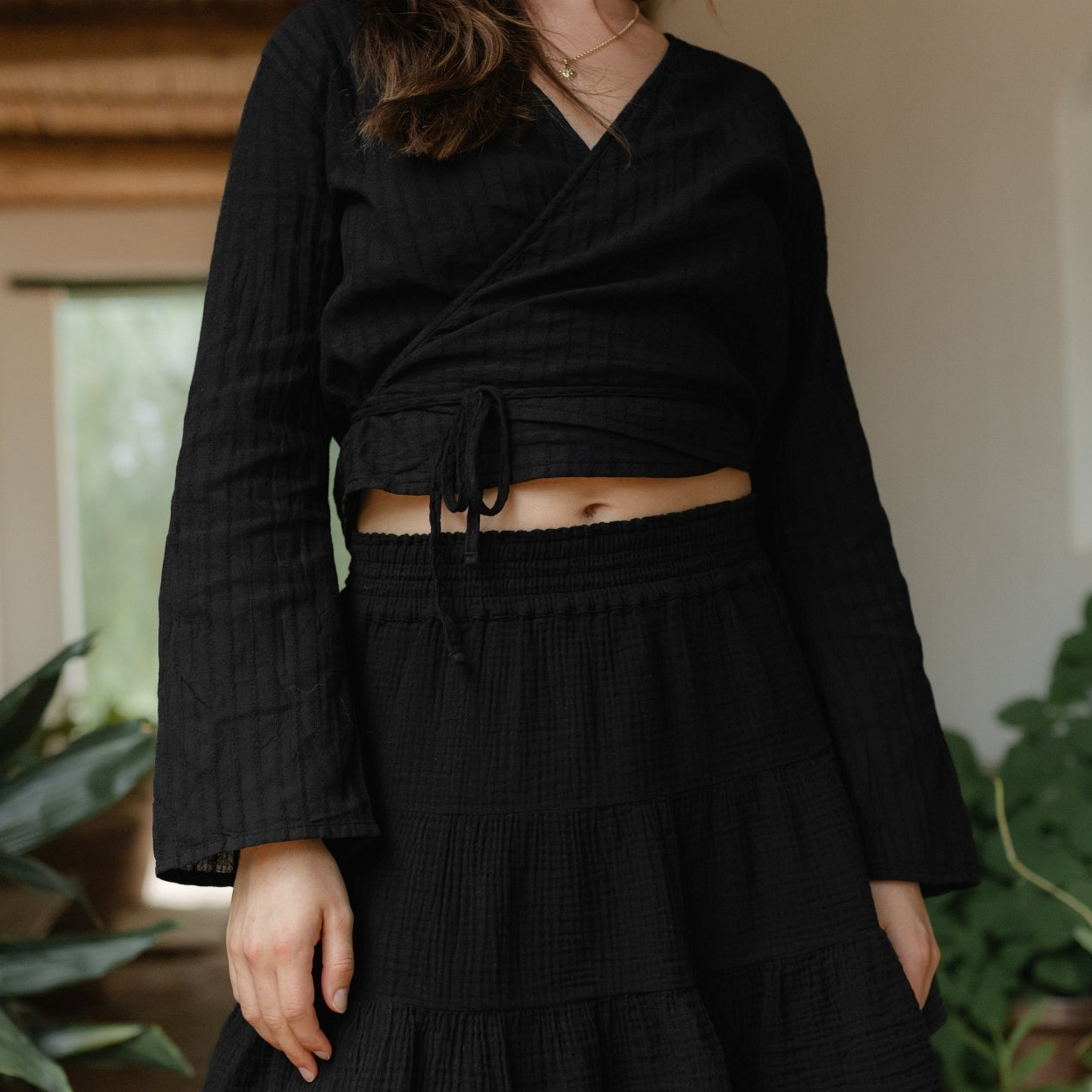 NORDLICHT Loni Wickelbluse Streifen Schwarz Musselin