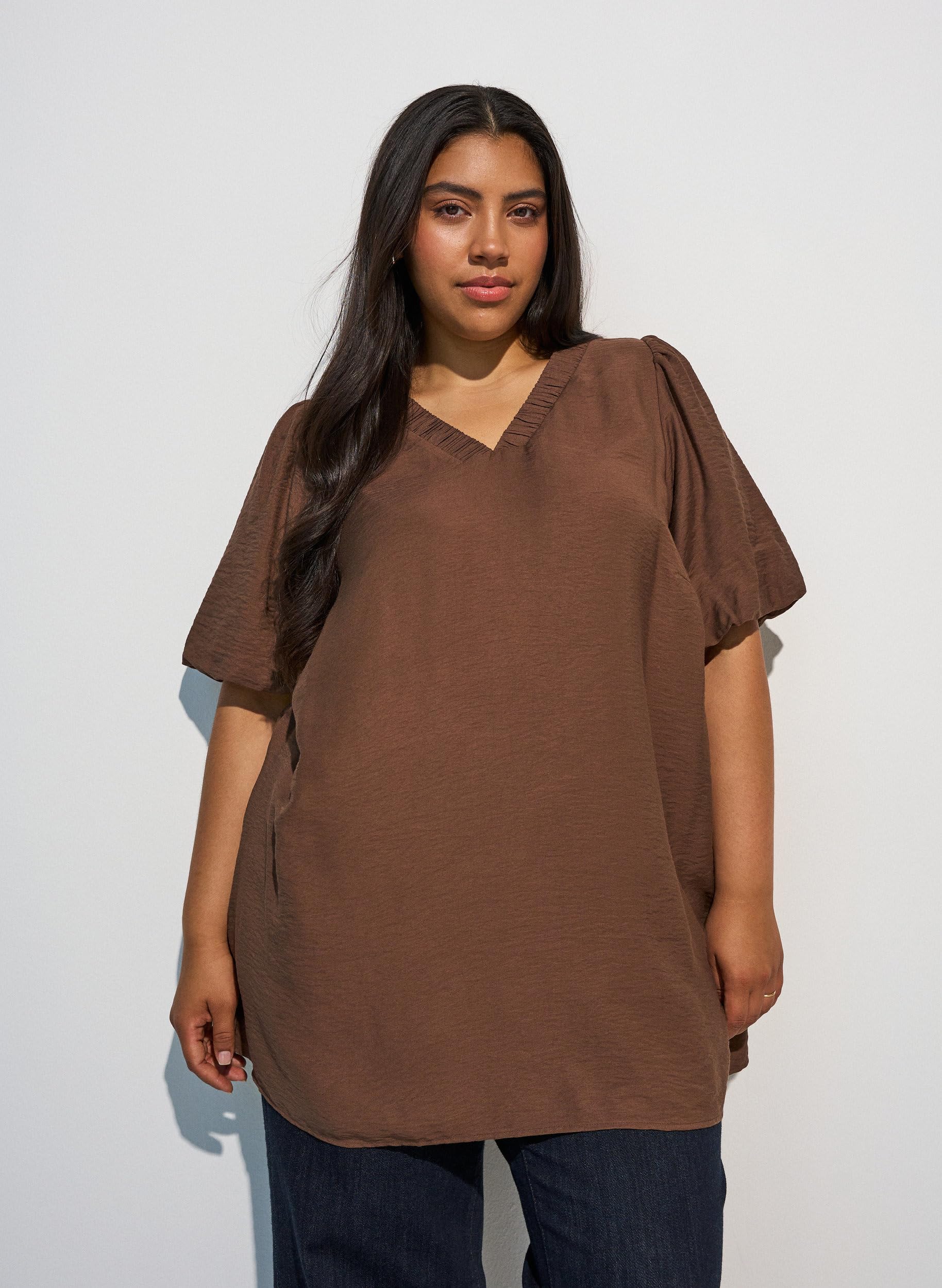 Zizzi Tunika V-Neck Puffärmel T-Shirt Große Größen Viskose