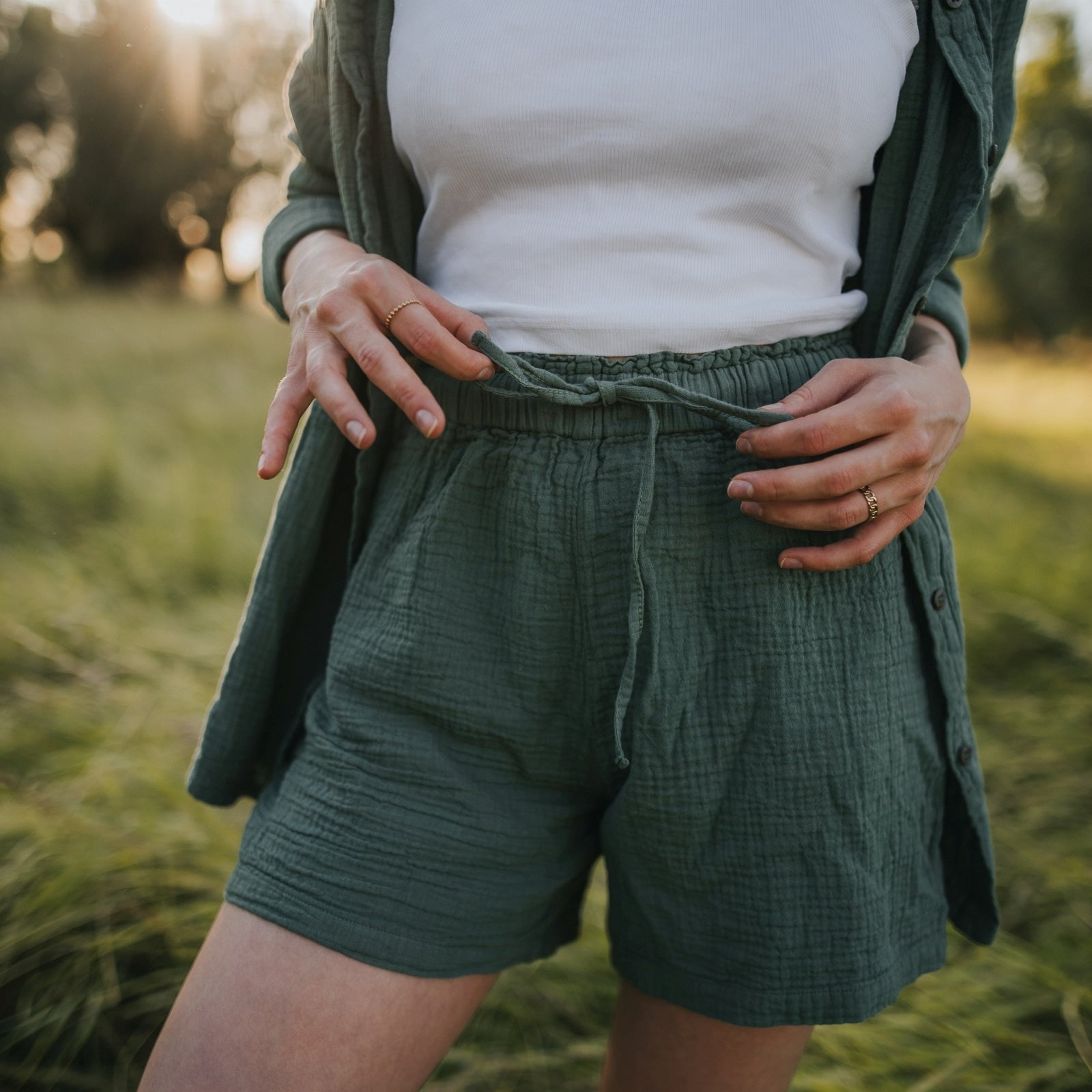 Nordlicht Leja Musselin Shorts Damen Grün locker