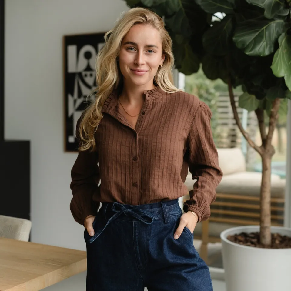 NORDLICHT Hilja Rüschen Musselin Bluse Braun Bio-Baumwolle
