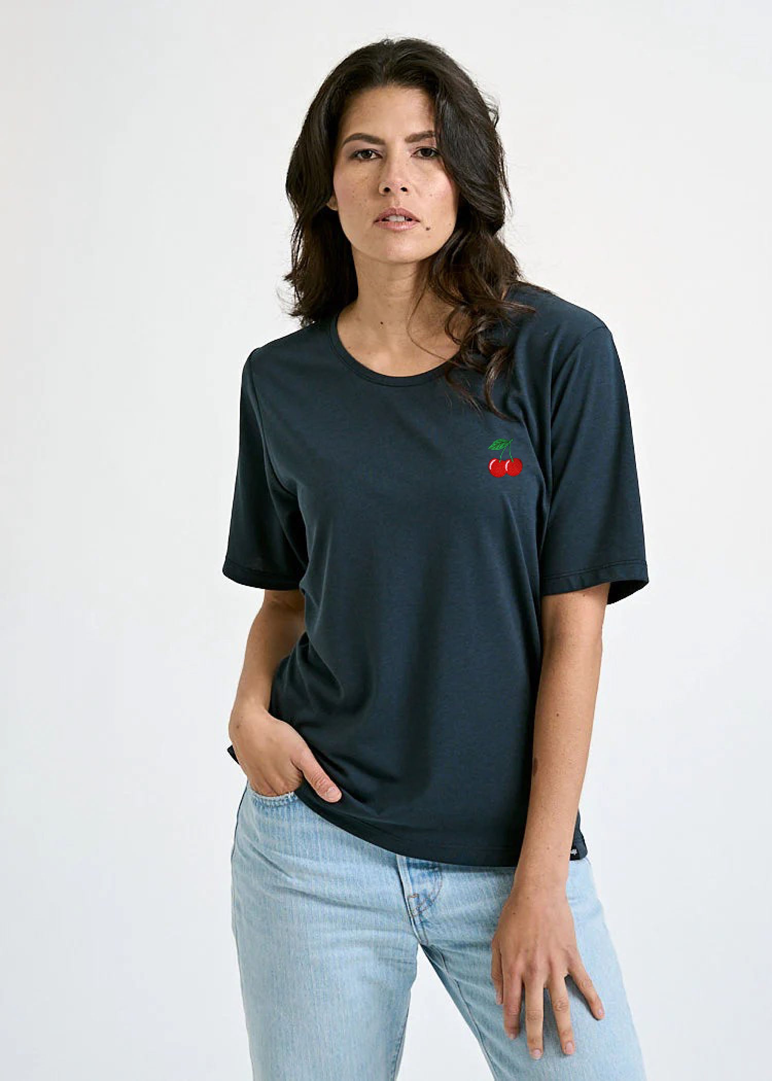 Wijld Tilda Wijld Cherry Damen T-Shirt Basic