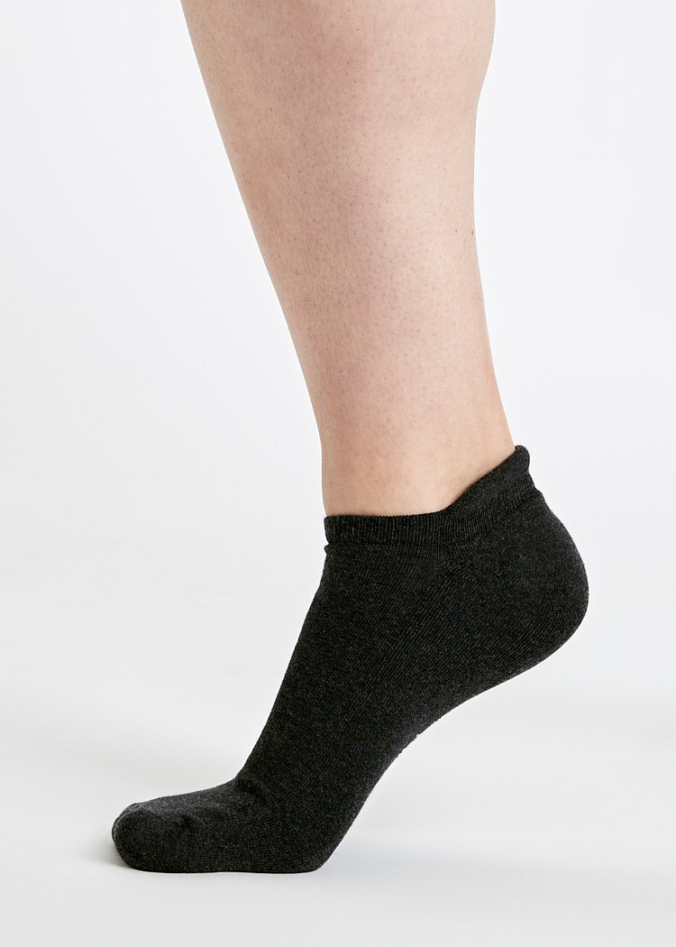 Wijld Woodsocks Sneakersocken Anthrazit Lyocell