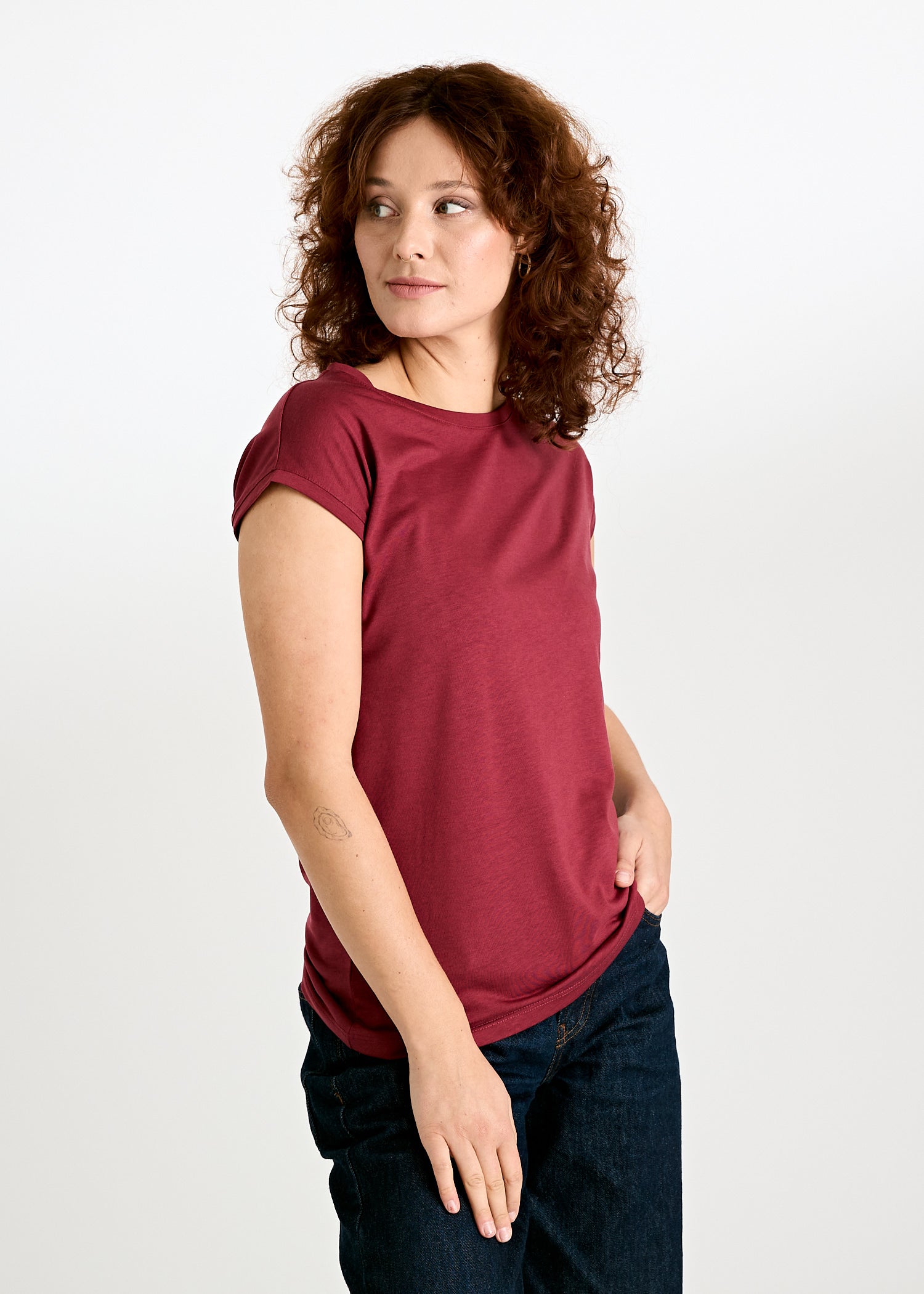 Wijld Elena Tibetan Red Damen T-Shirt Holzfaser