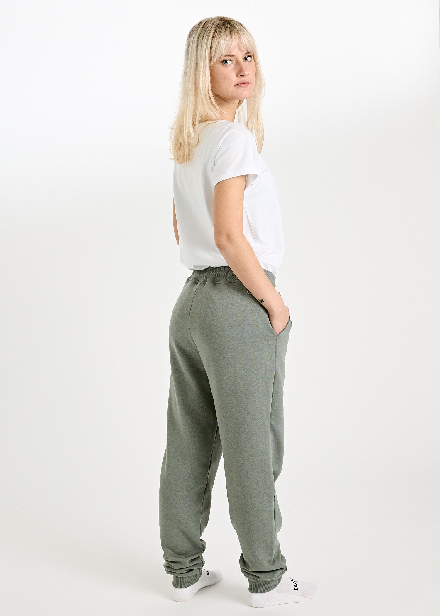 Wijld Mara Damen Jogginghose Agave Green Lyocell Gr. S