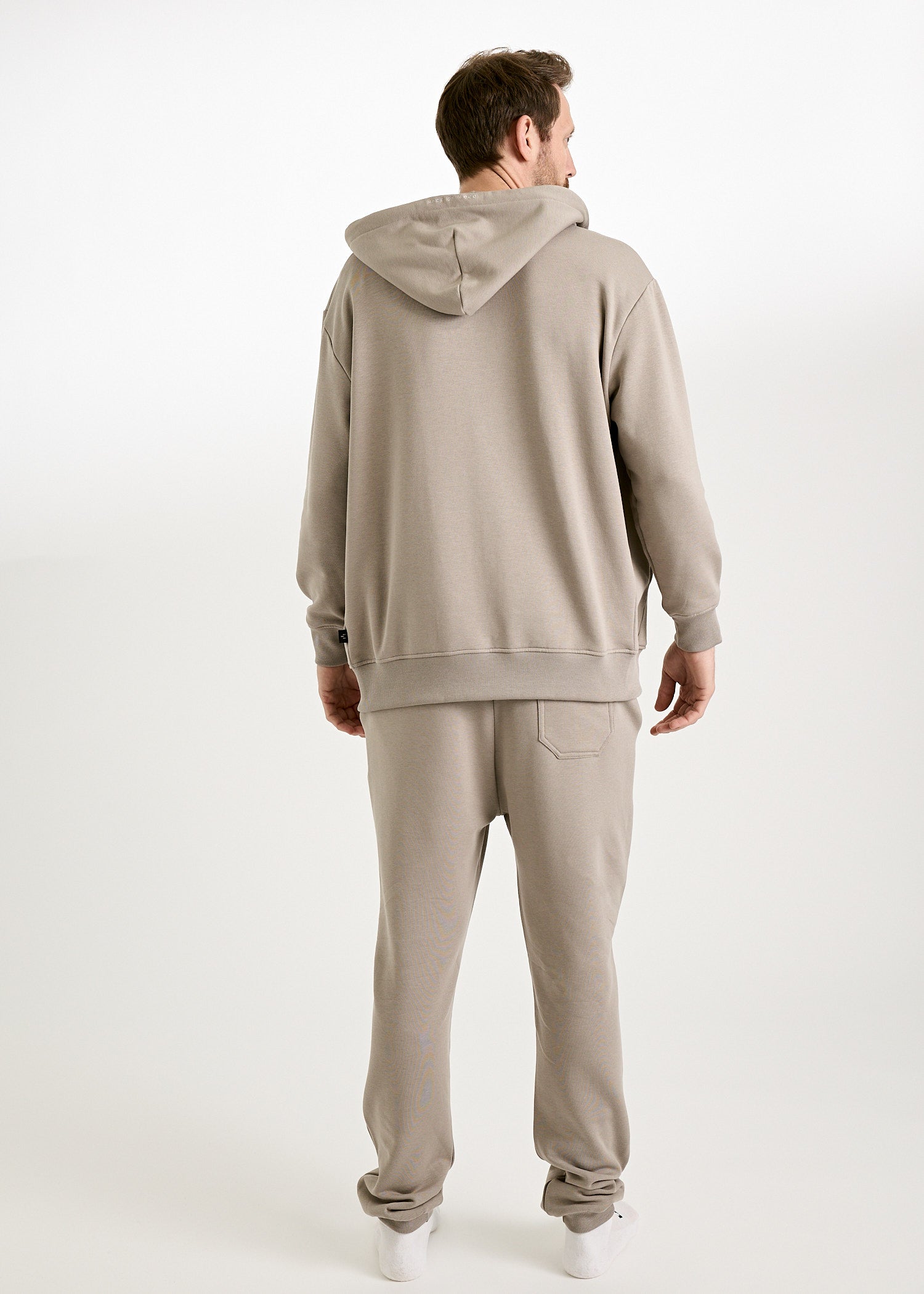 Wijld Jonas Moon Rock Herren Sweatjacke L Bio-Baumwolle