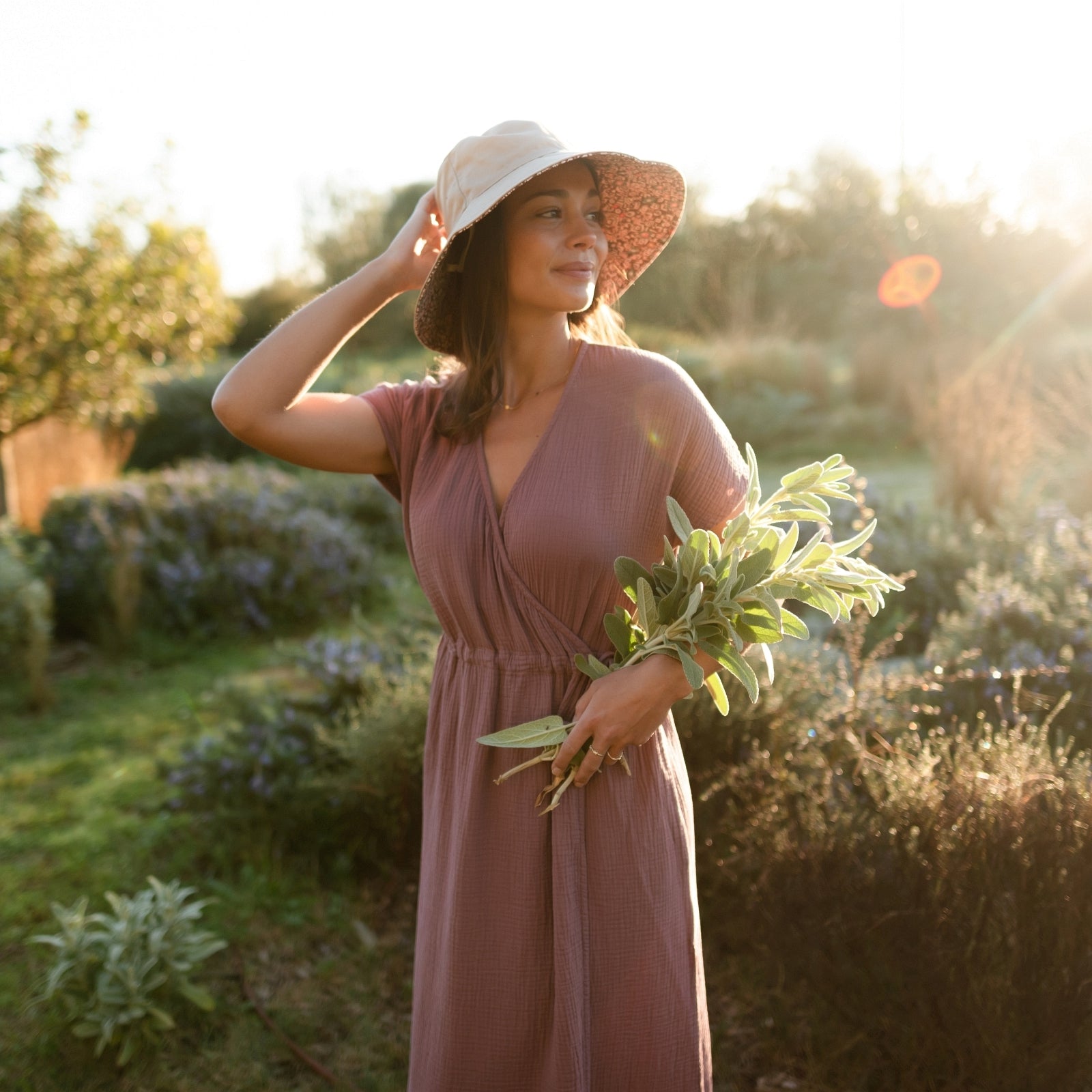 NORDLICHT Milva Musselin Midi Wickelkleid Rosa