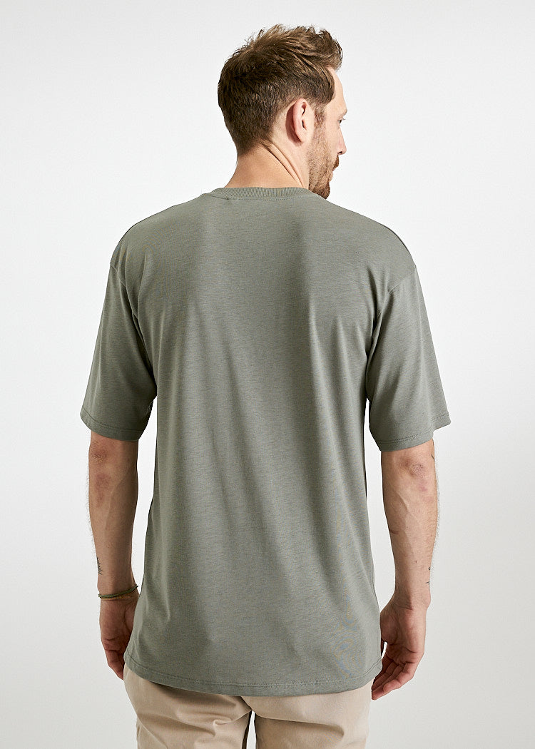 Wijld James T-Shirt Herren Agave Green lockerer Schnitt