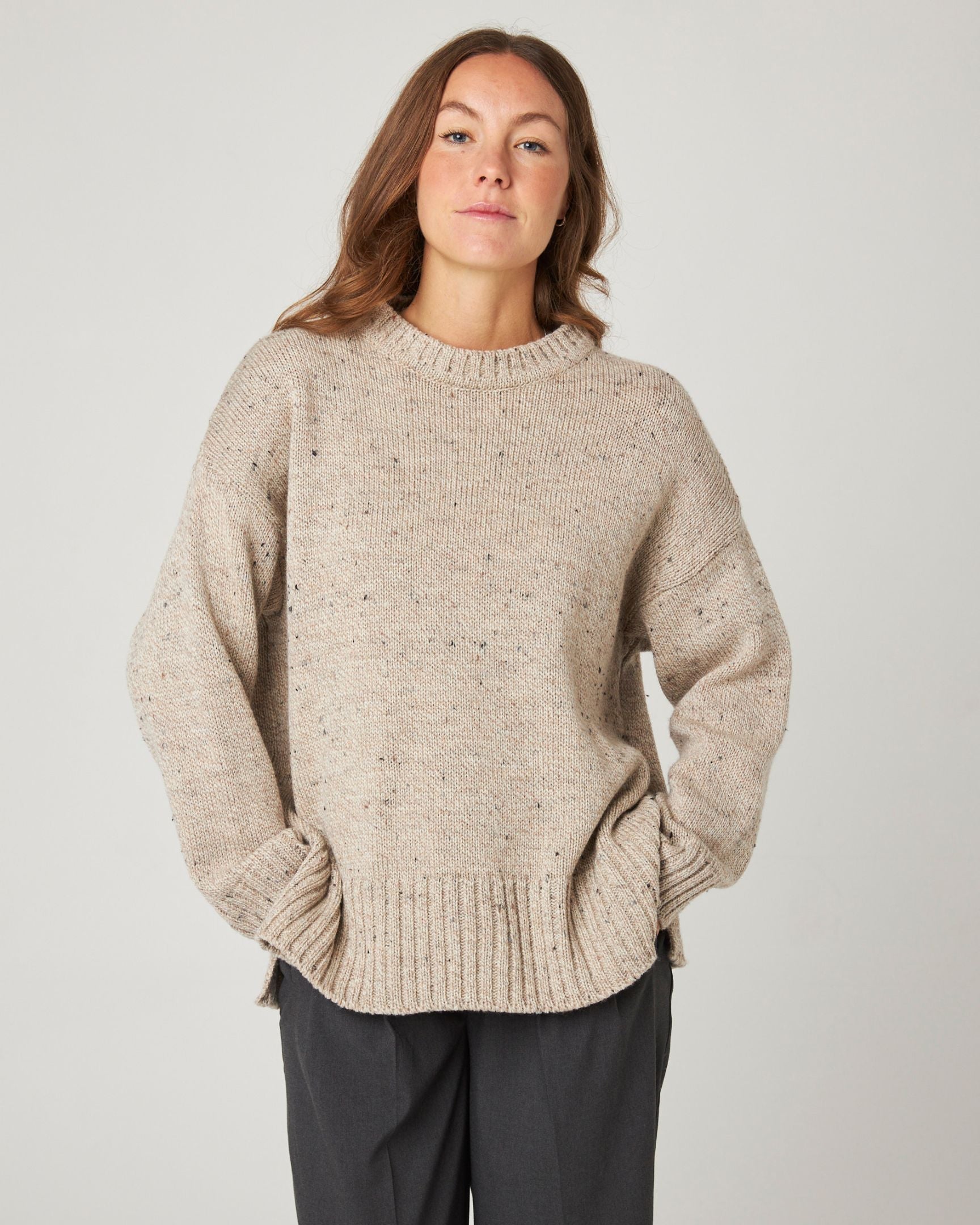Peregrine Bearing Crew Jumper Pullover Oatmeal Merino Damen