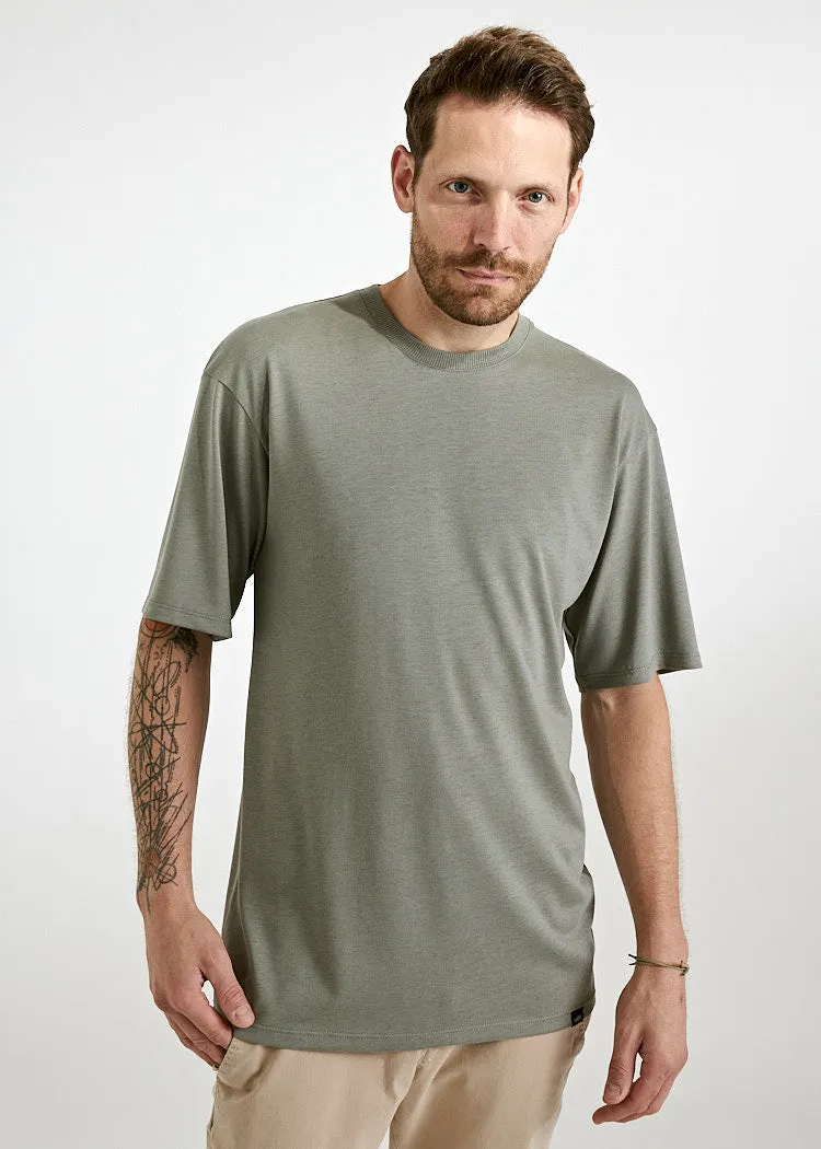 Wijld James T-Shirt Herren Agave Green lockerer Schnitt