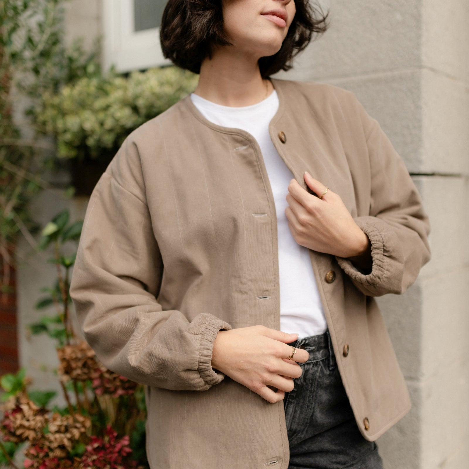 NORDLICHT Jana Cord Jacke Braun – Bio-Baumwolle