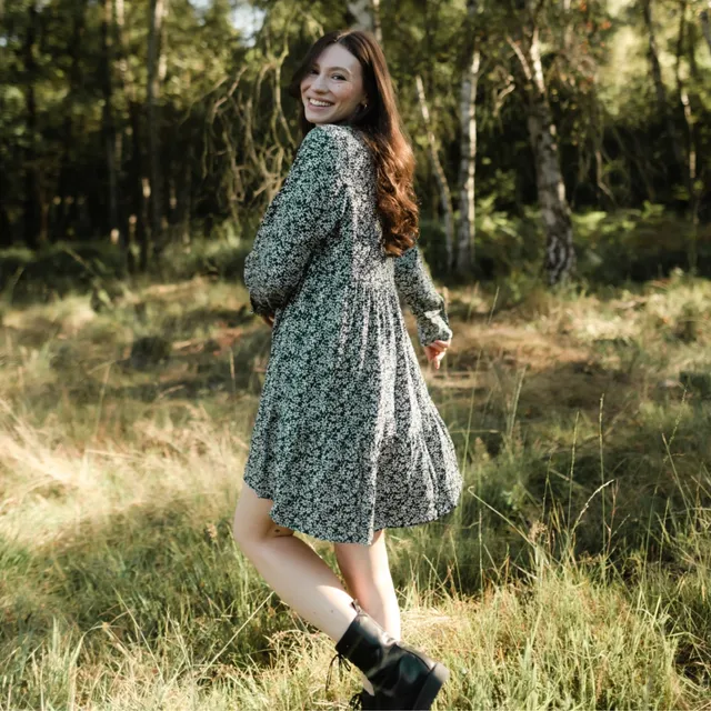 NORDLICHT Ami Kleid Blumenmuster grün Ecovero