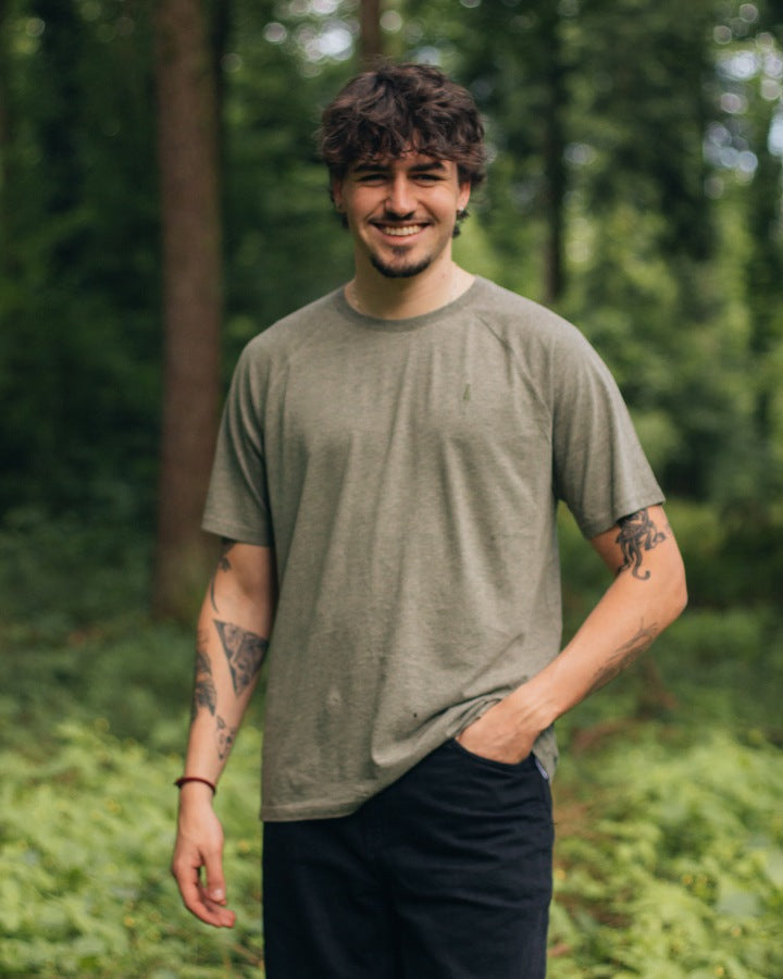 NIKIN TreeShirt Raglan Relaxed T-Shirt Cool Matcha Mel Kaffee
