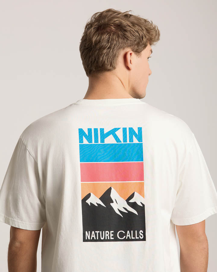 NIKIN TreeShirt Nature Calls Relaxed T-Shirt White Bio-Baumwolle