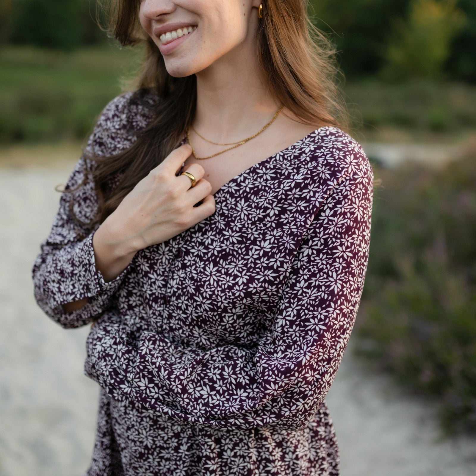 NORDLICHT Ami Kleid Cherry Rot Blumen Ecovero