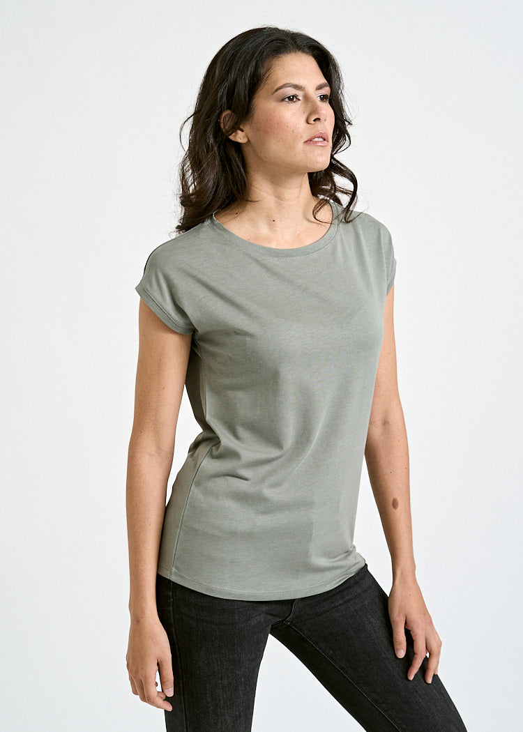 Wijld Elena T-Shirt Agave Green lockerer Schnitt Holzfaser