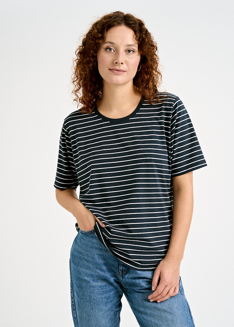 Wijld Tilda Thin Stripes White Damen T-Shirt weiß
