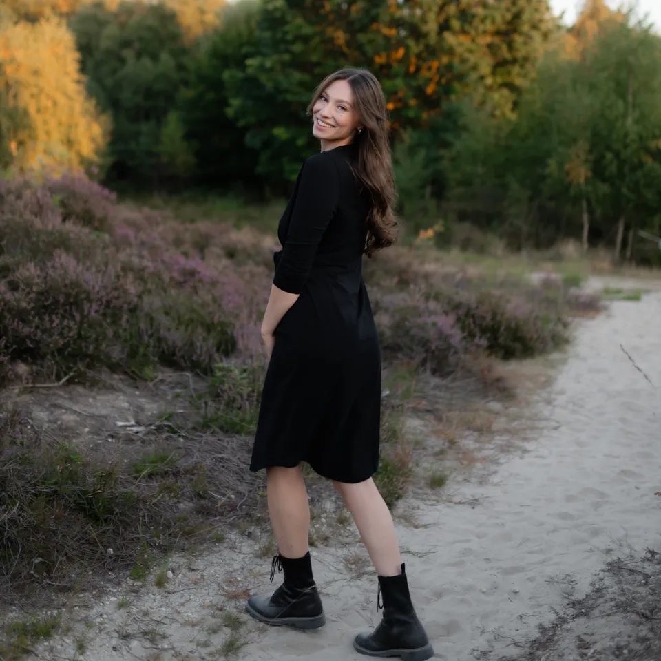 NORDLICHT Greta Langarm Jersey Kleid Schwarz