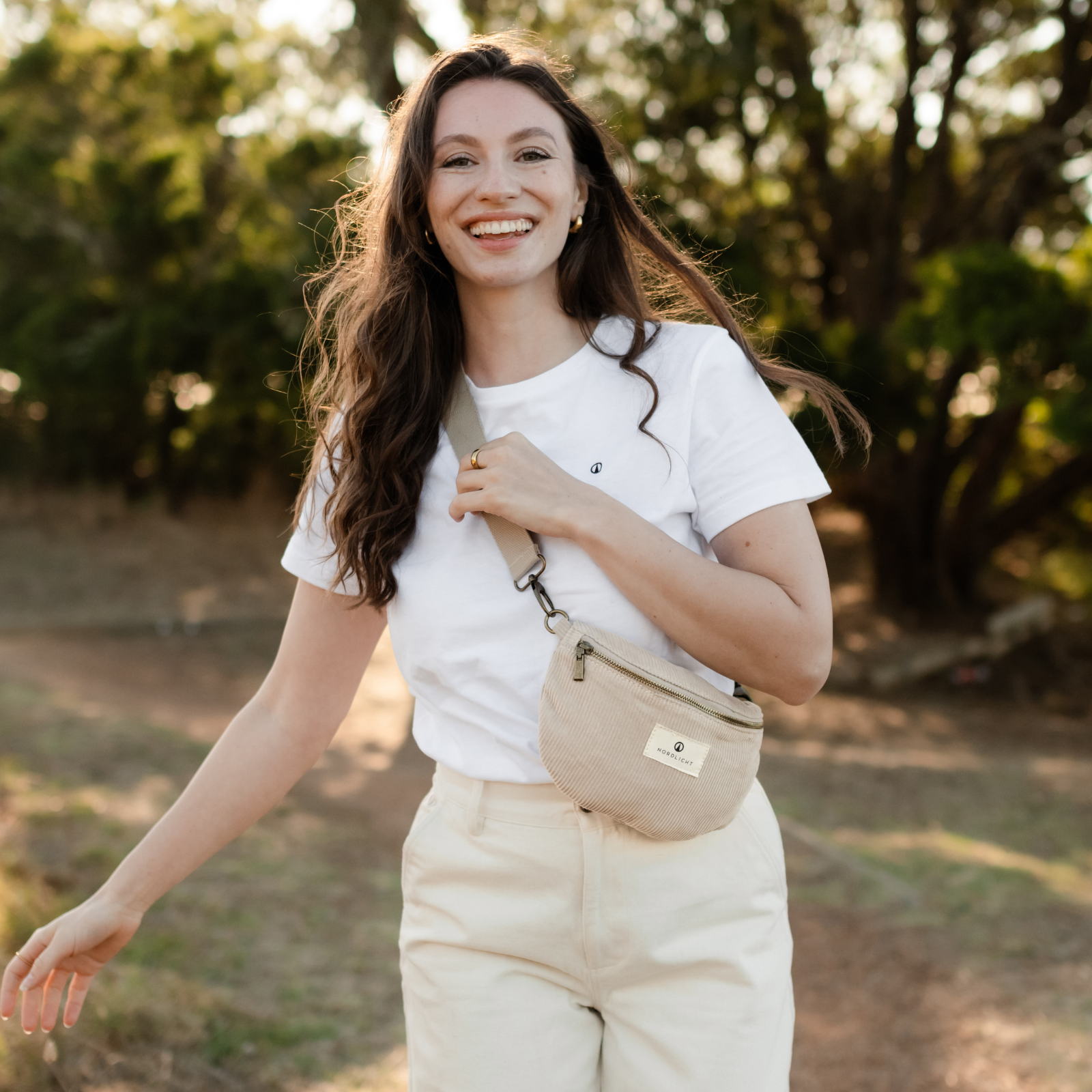 NORDLICHT Tomma Cord Bauchtasche Natur Bio-Baumwolle