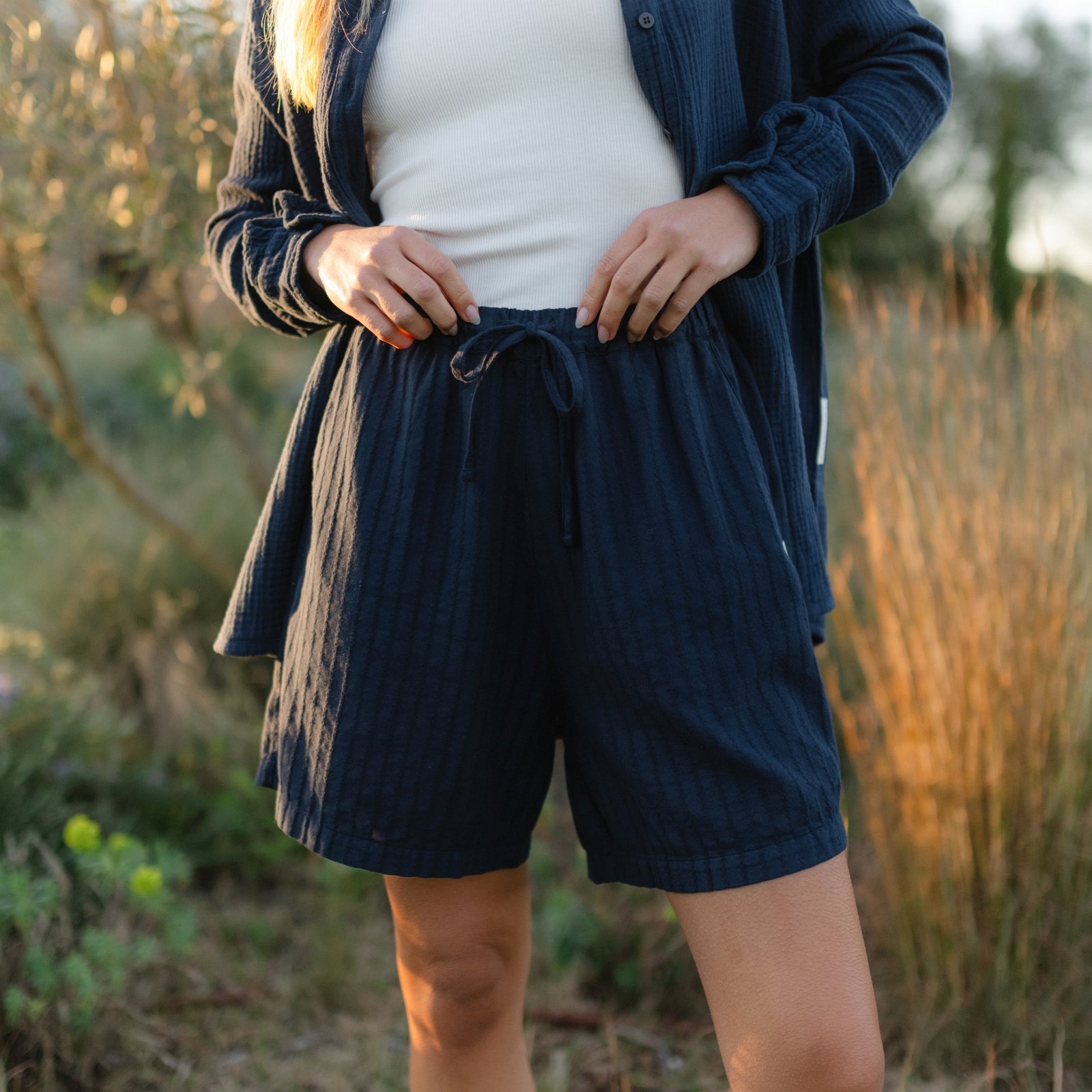 NORDLICHT Tinja Shorts blau Streifen Musselin