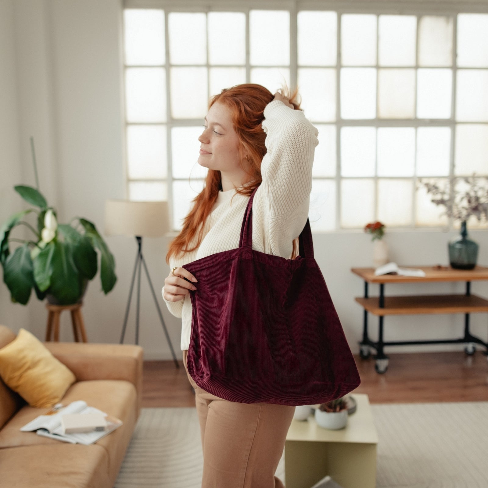 NORDLICHT Mari Cordtasche Shopper Bordeaux Rot