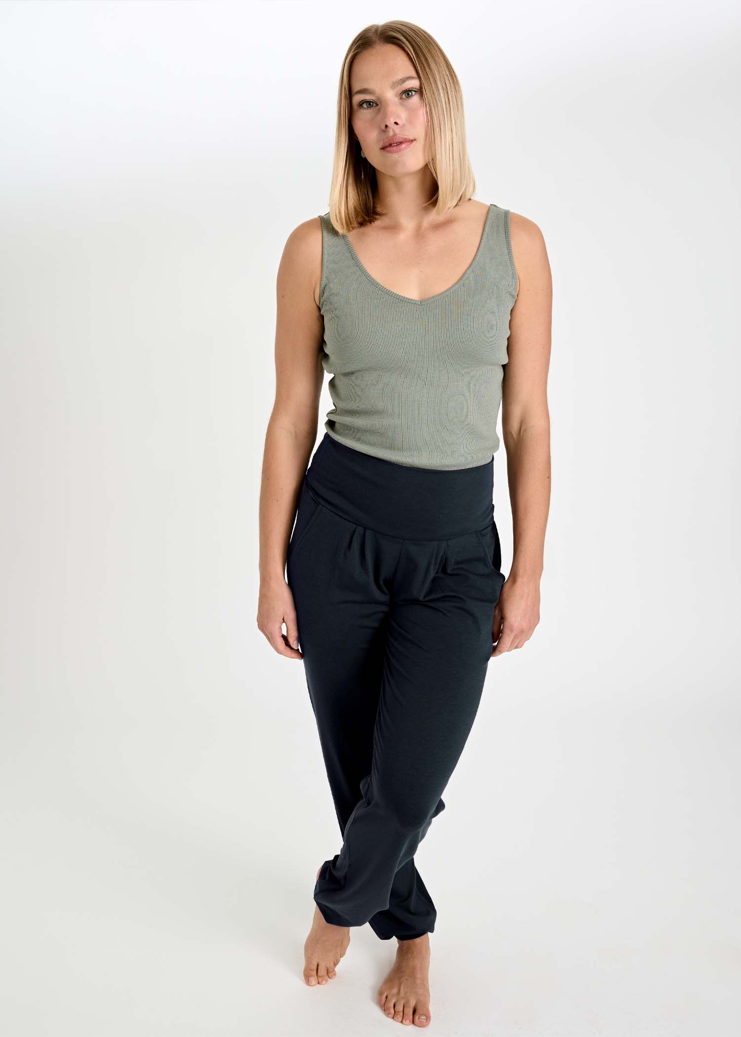 Wijld Yoga Pants Amalie Salute Leggings Damen Locker Lyocell
