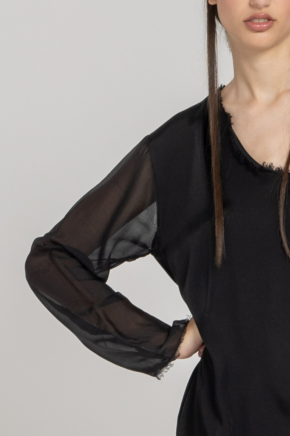 Sanctamuerte Abito V-Kleid Viskose-Satin Langarm