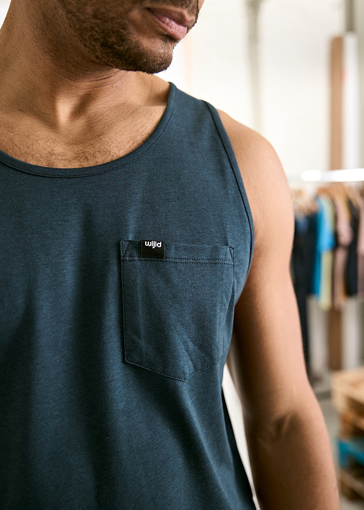 Wijld Michel Tank Top Carbon Herren Top Holz Brusttasche