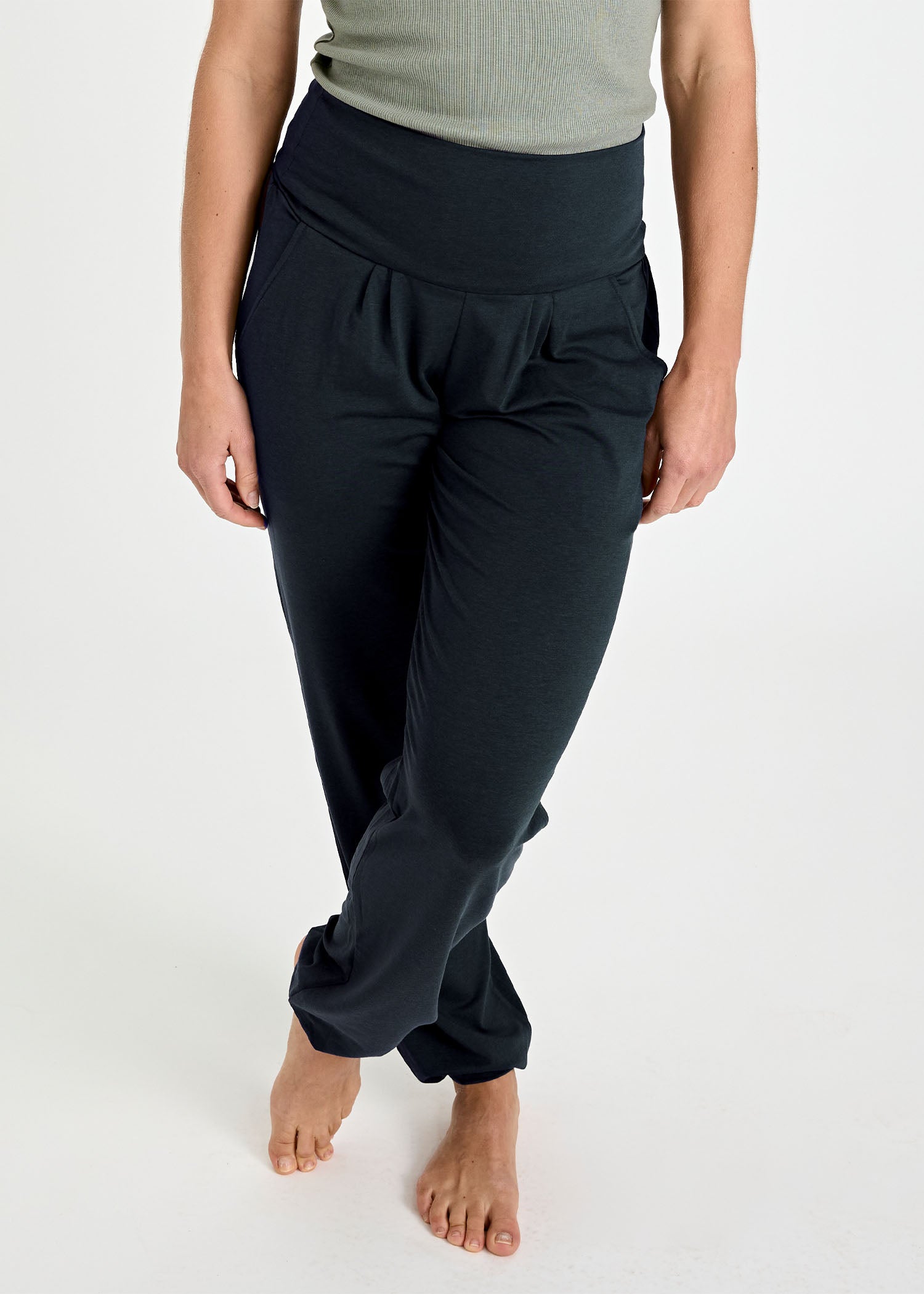 Wijld Yoga Pants Amalie Salute Leggings Damen Locker Lyocell