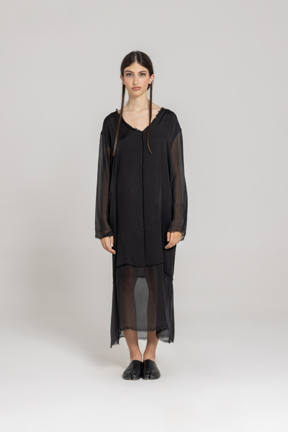 Sanctamuerte Abito V-Kleid Viskose-Satin Langarm