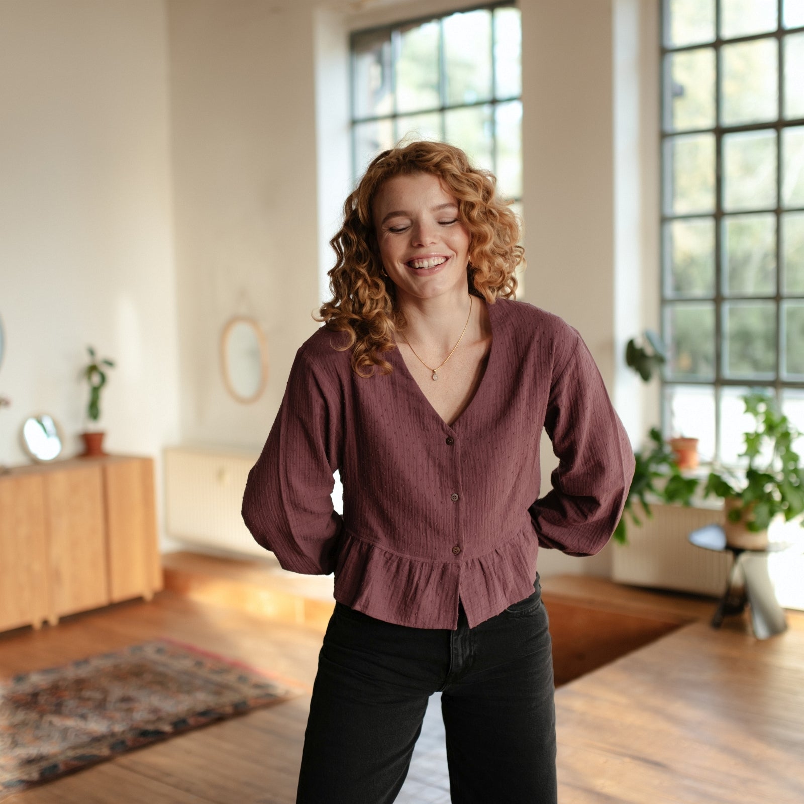 Nordlicht Selma Musselin Bluse Punkte Aubergine Bio-Baumwolle