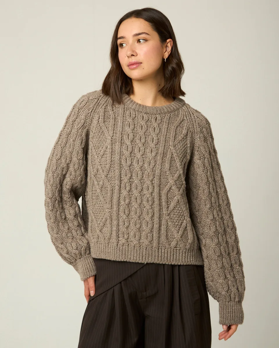 Peregrine Beckett Cable Strickpullover Citron Merino