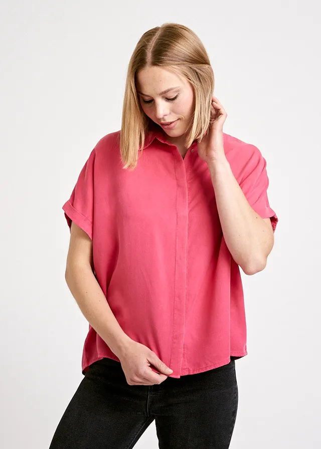 Wijld T-Shirts Tops Twill Bluse Lyocell Viva Magenta