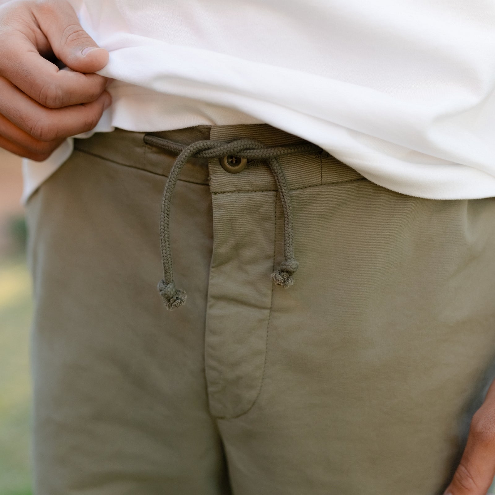 NORDLICHT Evin Chino Hose Herren Grün Bio-Baumwolle
